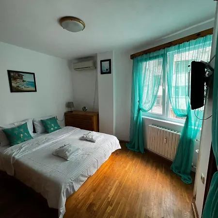 Family&friends Lazur Apartment Burgas